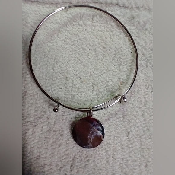 Generations made in America charm bracelet silvertone adjustable - Picture 4 of 4